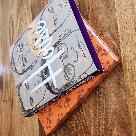 {HOUSE INDUSTRIES} with a signature - Picture 1 of 16